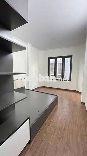 Cho thuê nhà mặt ngõ 106 Nguyễn An Ninh - ô tô đỗ cửa - 25m2 - 5 tầng