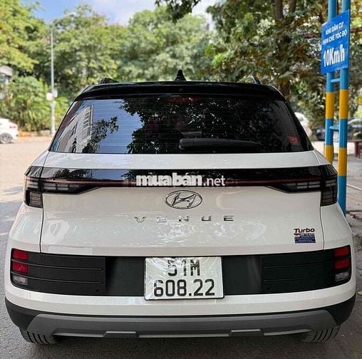 Hyundai Venue 2025 đặc biệt lướt 7.500km