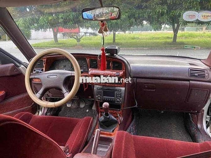 Toyota Cressida Xám Số sàn