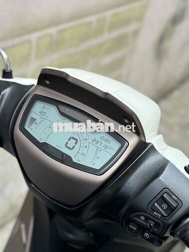 Piaggio Medley ABS 2020 odo 23k km. hỗ trợ góp