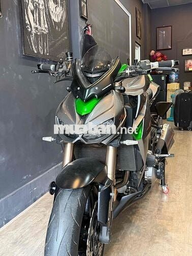 Kawasaki Z1000 Xám, Xanh lá 11000 km