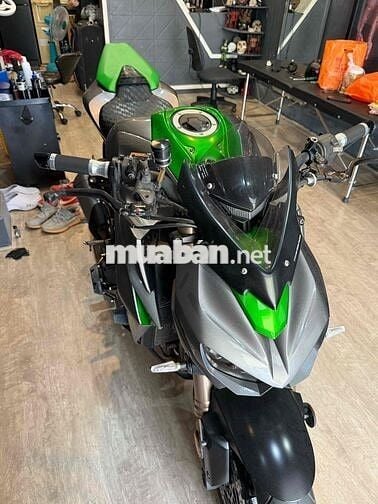 Kawasaki Z1000 Xám, Xanh lá 11000 km