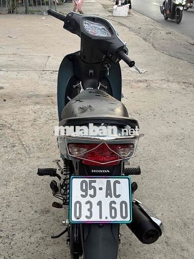 Honda Wave RSX Côn tự động màu Xám