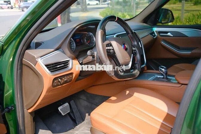 Xe VinFast LuxSA Premium bản full2021