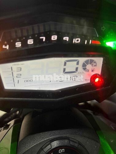 Kawasaki Z1000 Xám, Xanh lá 11000 km