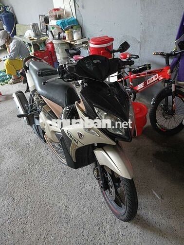 Yamaha Novo 4 Vàng đồng Tự động Thắng đĩa