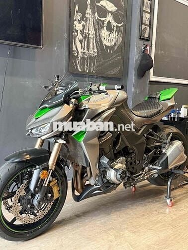 Kawasaki Z1000 Xám, Xanh lá 11000 km