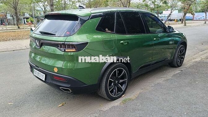 Xe VinFast LuxSA Premium bản full2021