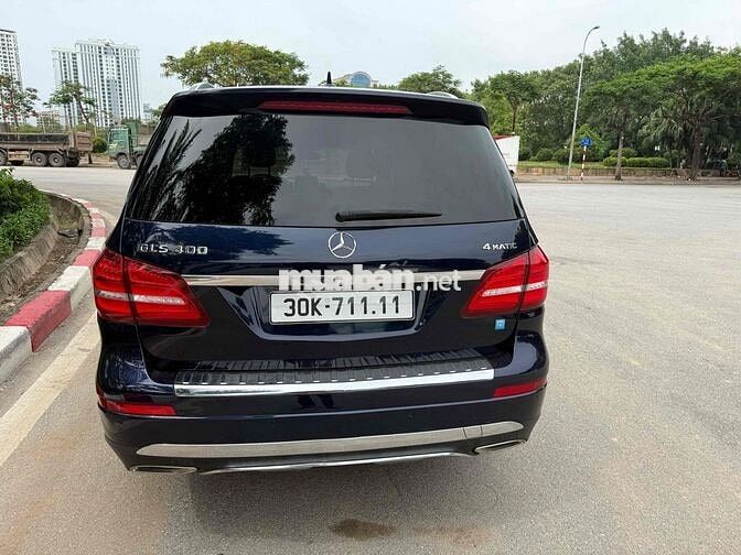 Mercedes GLS 400 2016 Xanh đen 7 chỗ