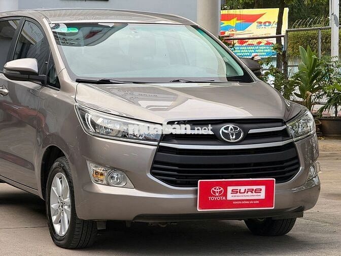 8 Chỗ, Tự động - INNOVA 2.0G AT 2019 - GIÁ TL