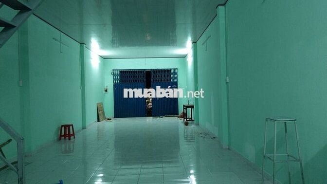 Nhà cho thuê, đường Bình Trị Đông 170m2 Hẻm rộng 8m xe tải vào ra được