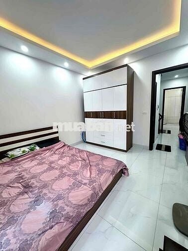 20m ra oto đỗ phố Thanh Lân 34m2 x5T giá 5 tỷ sổ đỏ CC dân xây nông có