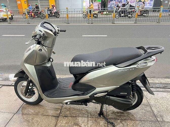 Honda Lead Smartkey 2019 Bạc