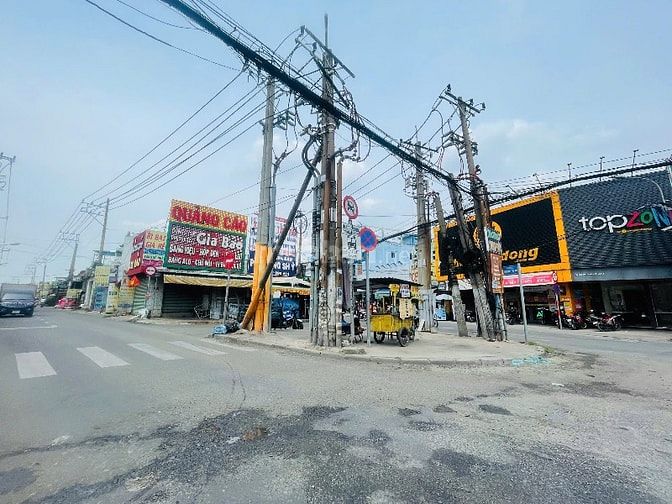 Cho thuê nhà ngay ngã ba D7/25 Nguyễn Thị Tú - Vĩnh Lộc 