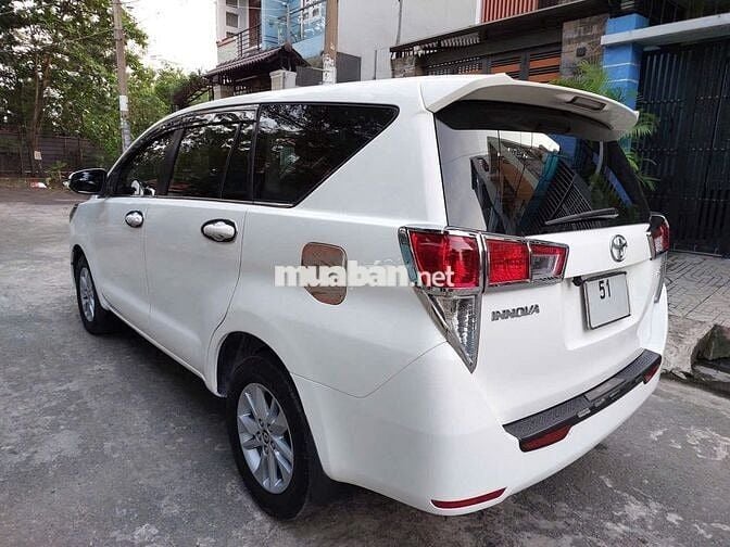 Toyota Innova Bản E Đời 2019 Màu Trắng Đẹp