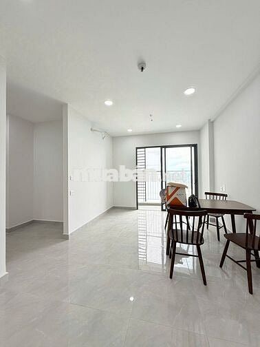 Cần bán căn hộ 2 PN chung cư Legacy Central