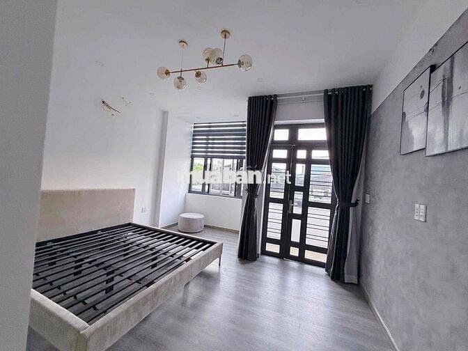 Cho thuê nhà Nguyên Căn Thạnh Xuân 22 vừa ở vừa làm văn phòng