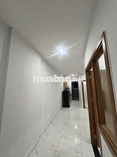 Star tower. Chú thợ ôxy 1,680 tỷ. Rút ống thở được: 1,3 tỷ
