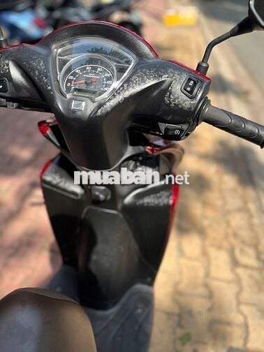 Honda Vision 2024 Cao Cấp màu Đỏ