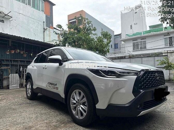 Toyota Corolla Cross 2022 Trắng ngọc trai