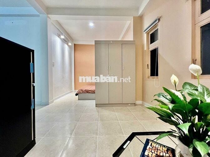 TÔN ĐẢN Q4- 5 TẦNG CÓ HẦM- 40m2- CHO THUÊ 20tr/th FULL NỘI THẤT