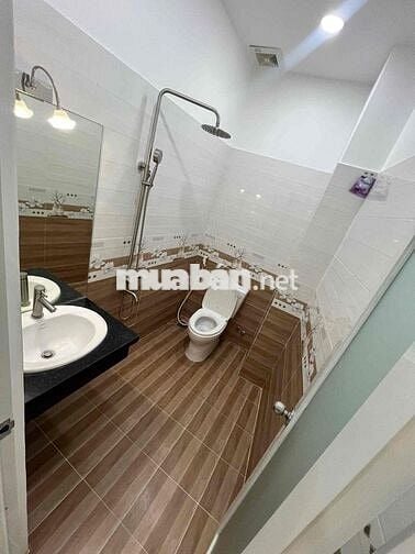 CHỈ 6 Tỷ 190 -  03 CĂN RA MT NGUYỄN VĂN ĐẬU, P5, BÌNH THẠNH Diện tích: