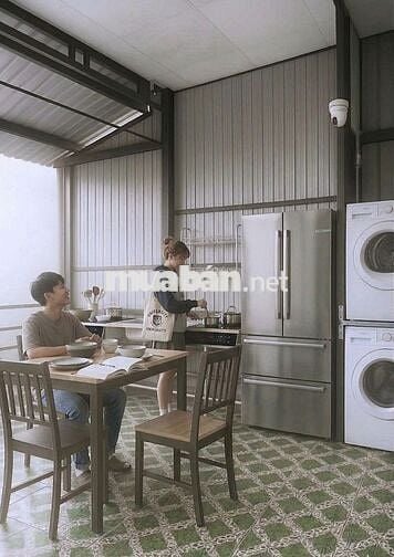 KTX ngay khu chế xuất gần Huỳnh Tấn Phát, giờ giấc tự do