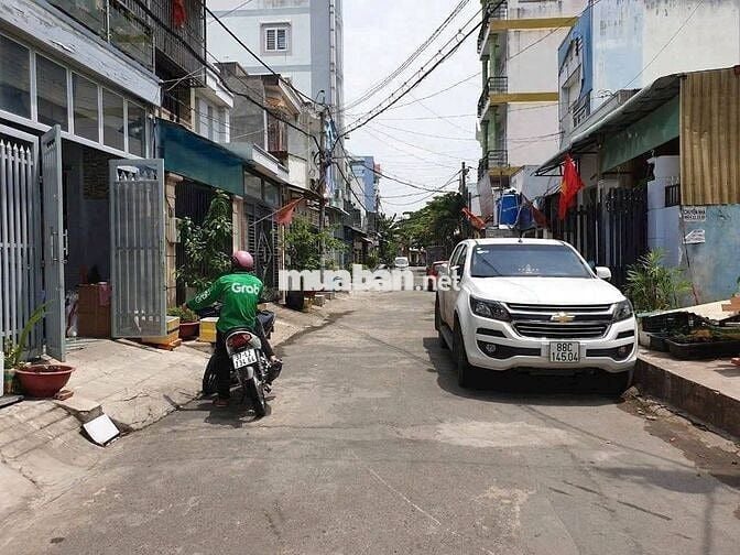 CG: Cho thuê nhà nguyên căn đường nguyễn ảnh thủ Hiệp Thành hành Q12