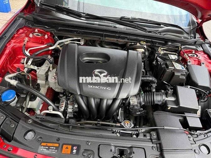 Mazda 3 Luxury 2021 Odo 30k km