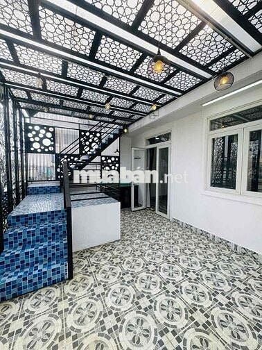 Siêu Phẩm Nhà 6x10m 3Lầu ST (6PN 5WC) Hẻm 8m Thông. 1/ LÊ VĂN QUỚI