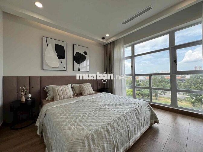 Cho thuê căn hộ Sunrise CityView Q7 Lh :