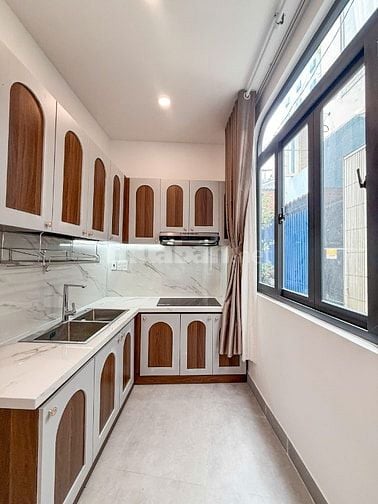 Nhà Mới Vạn Kiếp, 40m2, 2 tầng, 3PN, Tặng Full nội thất, Giá 5.95 tỷ