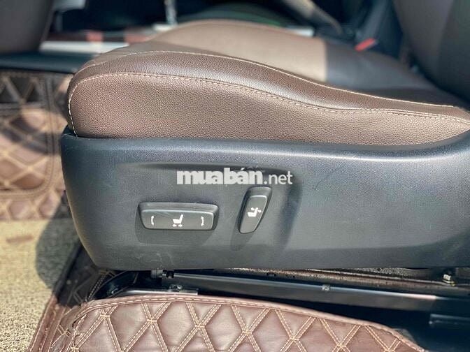 Toyota Fortuner 2.7V AT 2017 68.000km Trắng