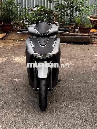 Honda SH 160i ABS 2026 Xám đen 784km