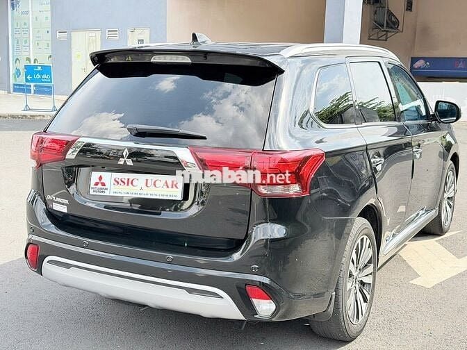 Mitsubishi Outlander CVT 2023 50.272 km