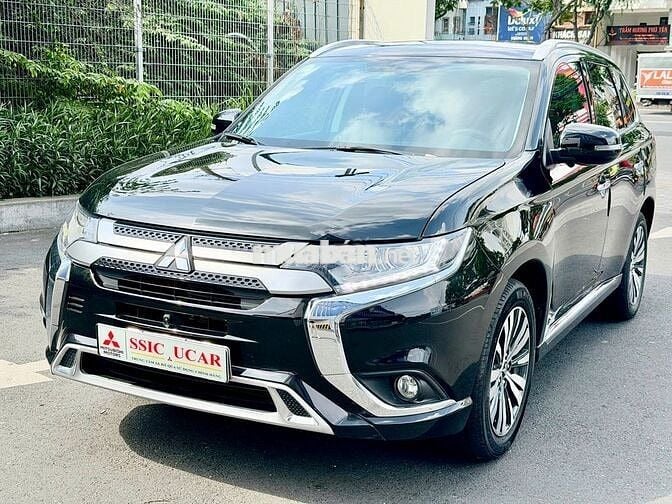 Mitsubishi Outlander CVT 2023 50.272 km