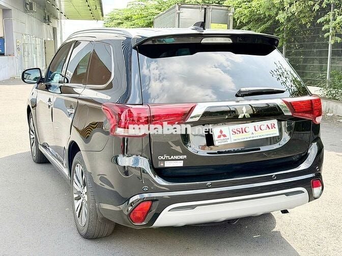 Mitsubishi Outlander CVT 2023 50.272 km