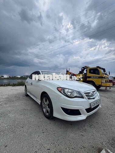 Hyundai Avante Trắng Số tự động Xăng 170.752 km