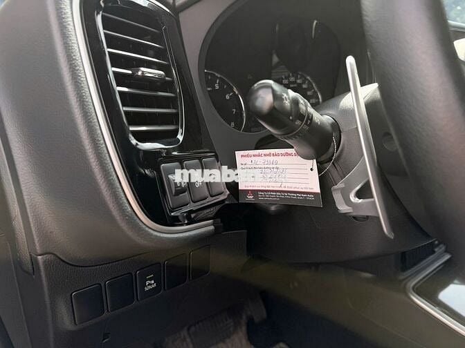Mitsubishi Outlander CVT 2023 50.272 km