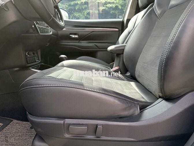 Mitsubishi Outlander CVT 2023 50.272 km