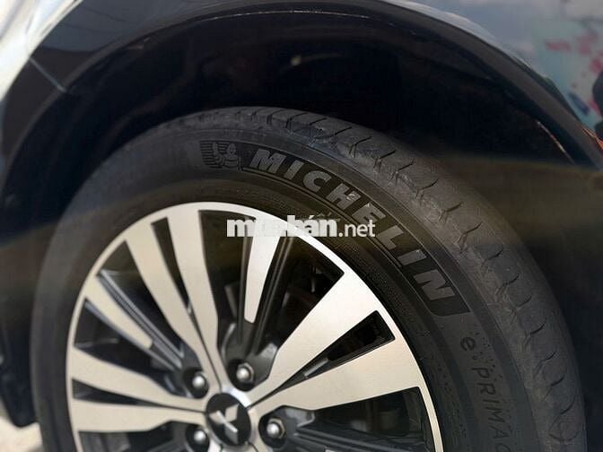 Mitsubishi Outlander CVT 2023 50.272 km