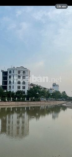 Cho thuê mặt bằng sàn tầng 2 làm văn phòng, kinh doanh.