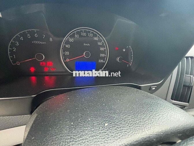 Hyundai Avante Trắng Số tự động Xăng 170.752 km