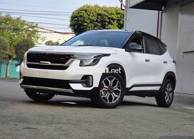 KIA Seltos Premium 2022 Trắng 60.000 km