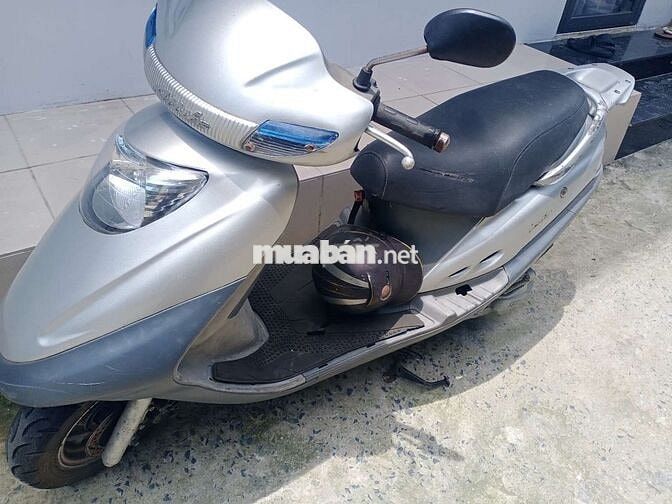 Suzuki Avenis Bạc 51-M3 3979