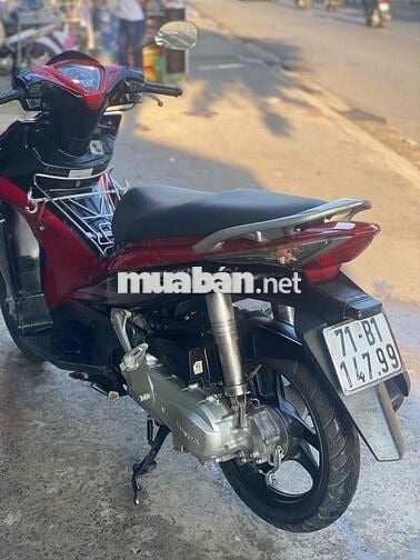 Honda Air Blade Đỏ đen. Zin êm ngon.