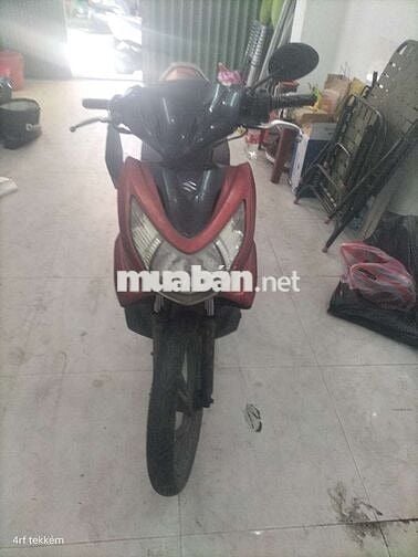 Suzuki Hayate 2011 đỏ đen