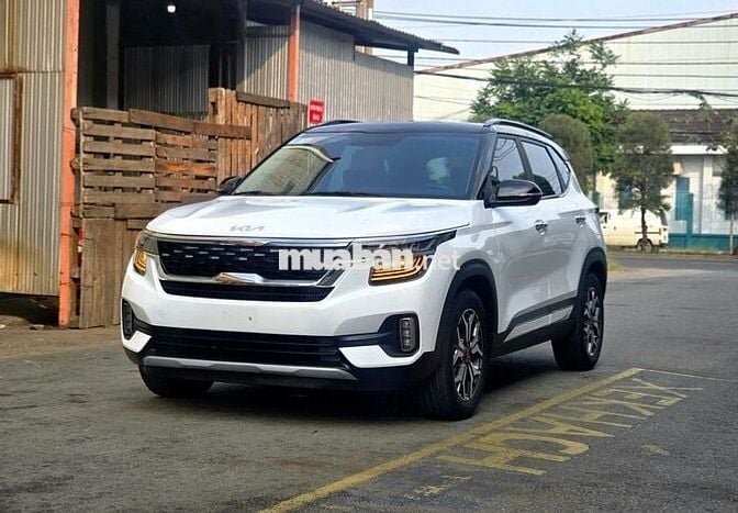 KIA Seltos Premium 2022 Trắng 60.000 km