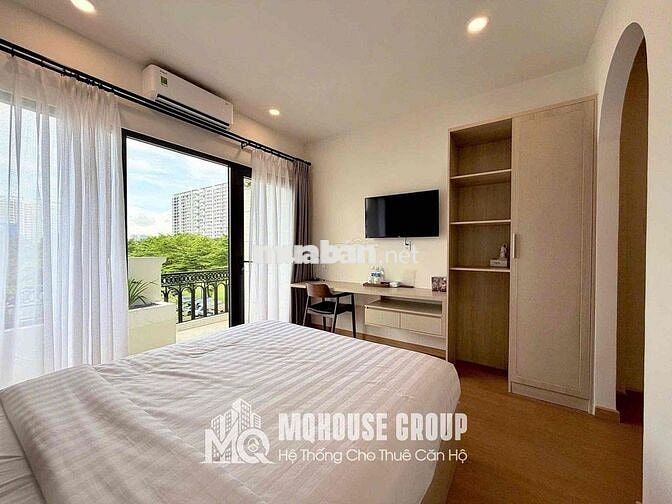 Căn hộ 1 phòng ngủ full nội thất ban công đường Trần Hưng Đạo quận 5