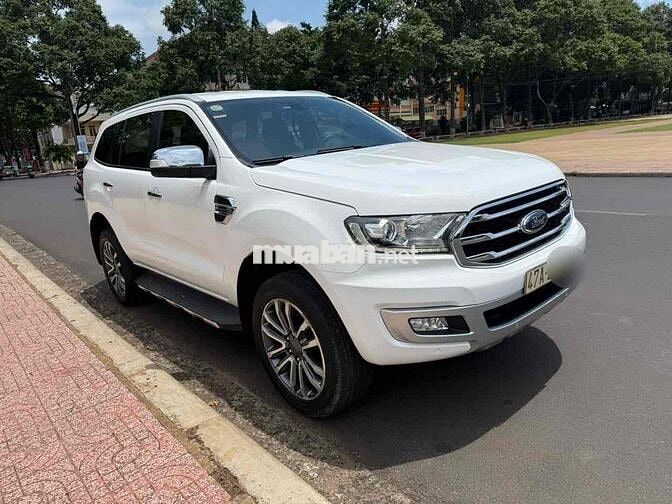 Ford Everest Titanium 4x2 2018 10v một chủ gốc 47
